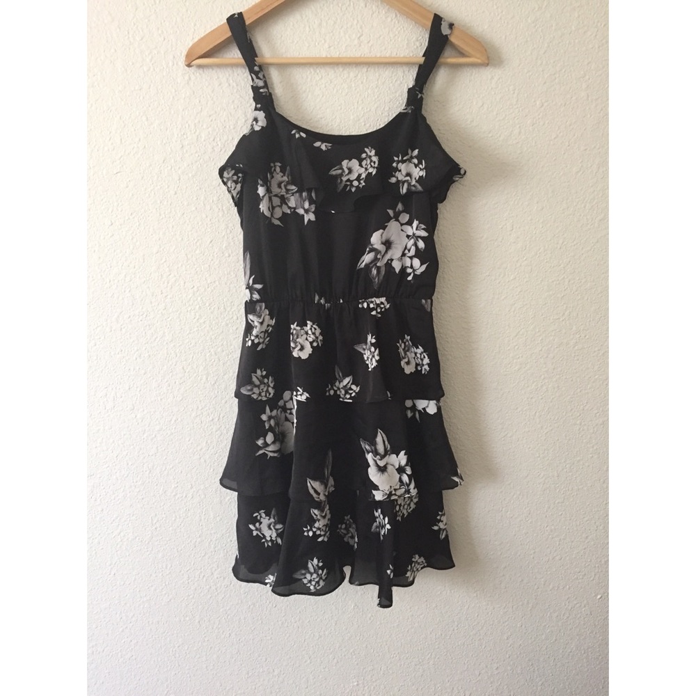 White House Black Market Floral Dress